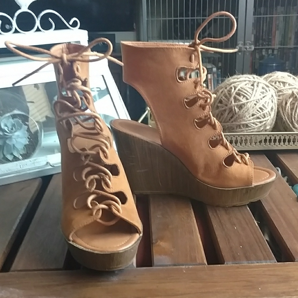 Cognac Lace-Up Wedges